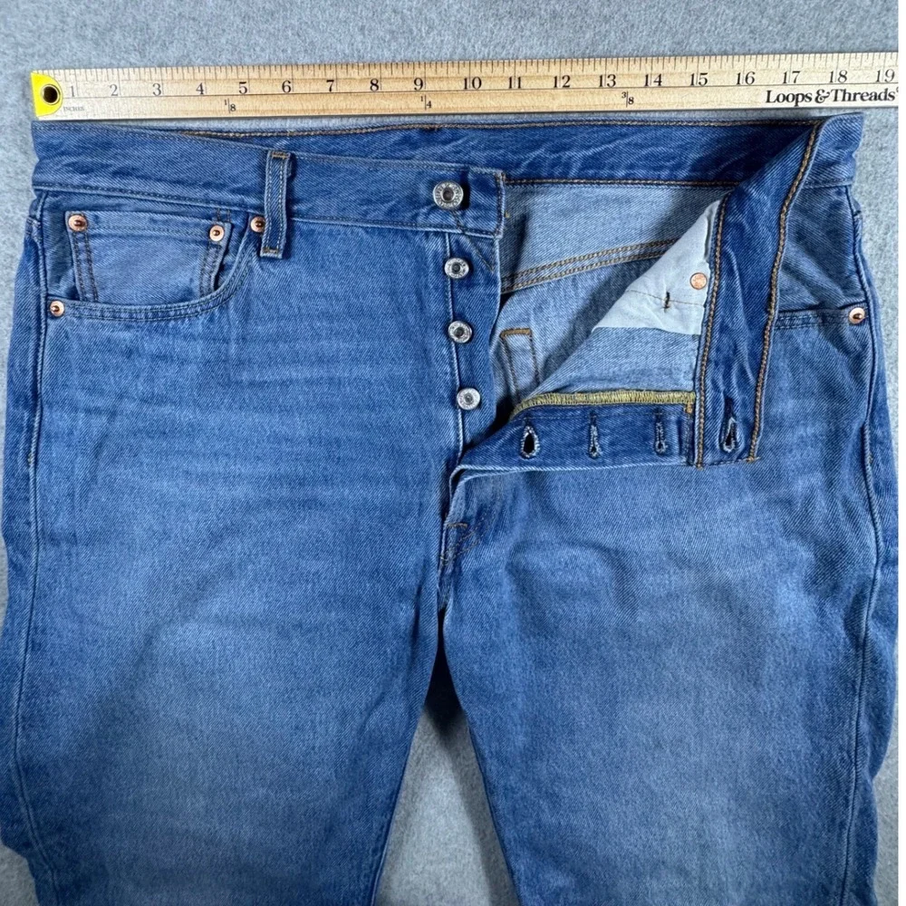 Levi's 501 Original Fit Jeans Mens 36x32 Blue Medium Wash Straight Leg Denim